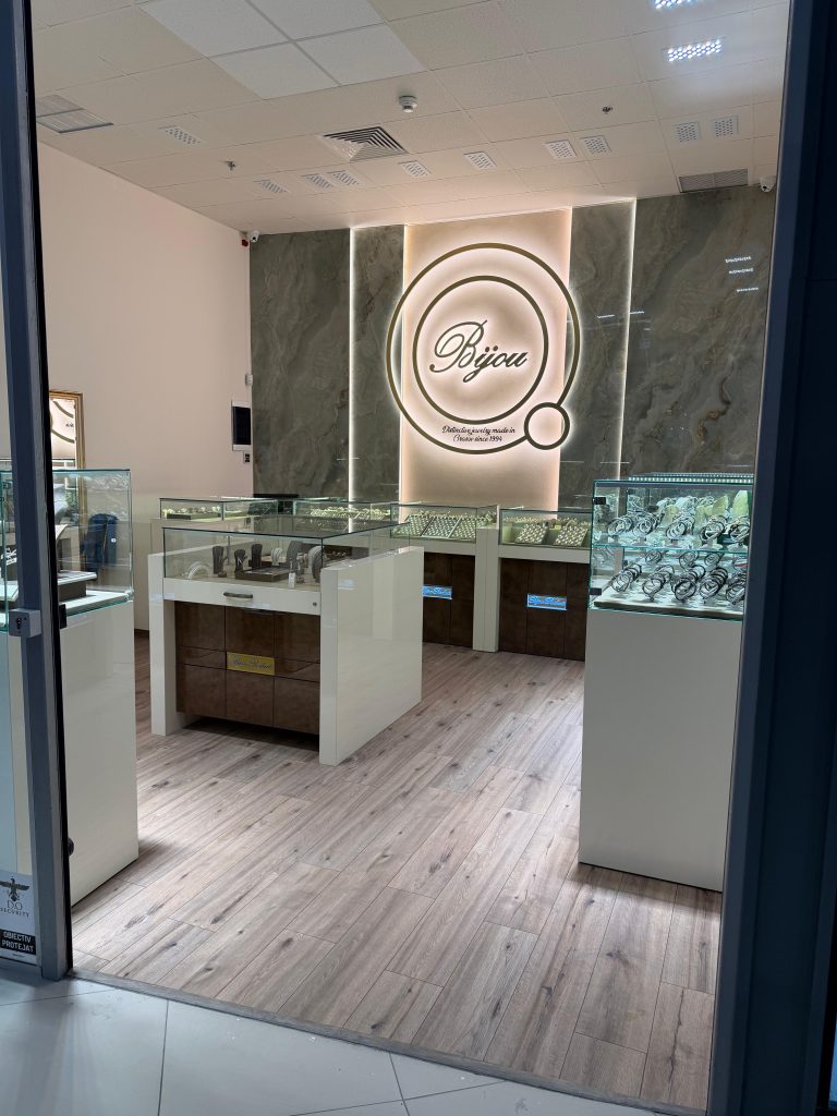 WhatsApp Image 2026-02-05 at 09.42.23 (2)